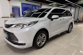 丰田 赛那SIENNA 2024款 2.5L混动 四驱豪华版