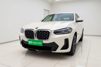 宝马X4 2022款 xDrive 25i M运动套装