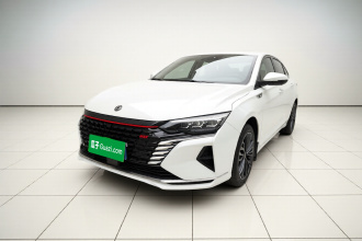 东风风神 奕炫MAX 2022款 1.5T 超帅潮爸版