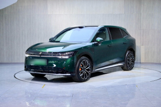 极氪7X 2025款 100kWh 长续航四驱智驾版