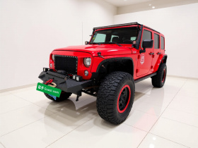 Jeep 牧马人 2015款 3.0L Sahara 四门舒享版