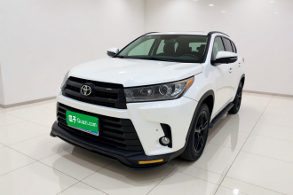 丰田 汉兰达 2018款 2.0T 四驱至尊版 7座 国VI