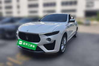 玛莎拉蒂 Levante 2022款 3.0T Modena