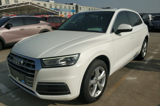 奥迪Q5L 2020款 改款 40 TFSI 荣享进取型