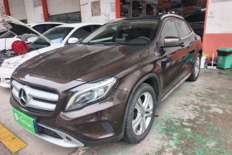 奔驰GLA 2016款 GLA 200 动感型