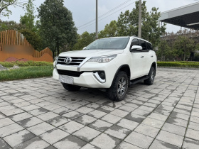 丰田 Fortuner 2016款 2.7L 中东版