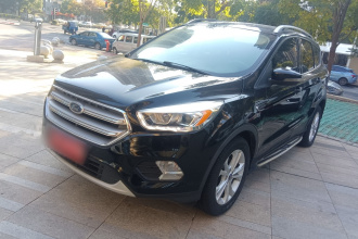 福特 翼虎 2018款 改款 EcoBoost 180 两驱铂翼型