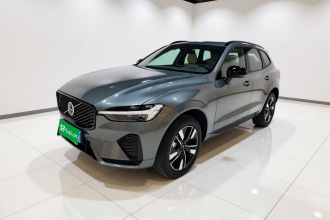 沃尔沃XC60 2026款 B5 四驱智远运动版