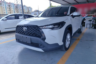 丰田 卡罗拉锐放 2022款 2.0L 精英版