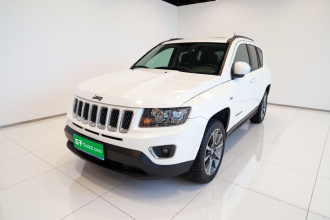 Jeep 指南者(进口) 2015款 2.0L 两驱豪华版