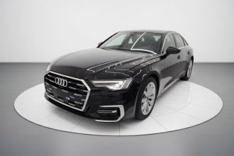 奥迪A6L 2023款 改款 45 TFSI 臻选动感型