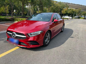 奔驰A级 2021款 A 180 L 运动轿车