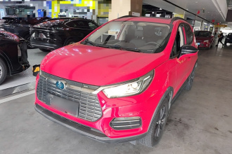 比亚迪 元新能源 2019款 EV360 智联领尚型