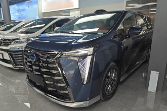 广汽传祺 传祺向往M8 2025款 乾崑系列 Pro 舒享舱