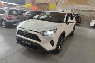 丰田 RAV4荣放 2023款 双擎 2.5L E-CVT两驱精英版