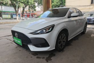 名爵 MG5 2022款 180DVVT CVT青春豪华版