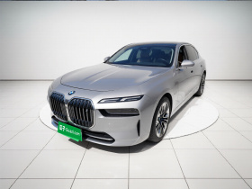 宝马i7 2023款 eDrive50L 领先豪华套装