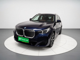 宝马iX1 2023款 eDrive25L M运动套装