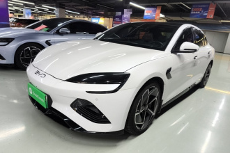 比亚迪 海豹 2022款 700km 长续航后驱版