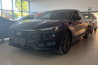 福特 蒙迪欧 2025款 2.0T EcoBoost 豪华型