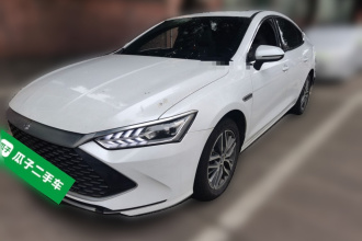 比亚迪 秦PLUS 2023款 冠军版 DM-i 120KM领先型