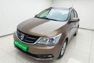 宝骏730 2016款 1.5L 手动标准型 7座