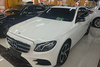 奔驰E级 2017款 改款 E 200 运动型 4MATIC