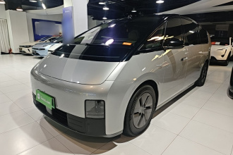 理想汽车 理想MEGA 2025款 Home 家庭特别版