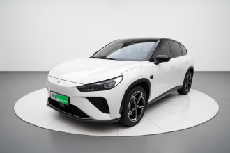 哪吒汽车 哪吒L 2024款 增程 310 闪充红衣版
