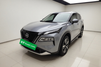 日产 奇骏 2023款 e-POWER 超混双电机四驱至尊版