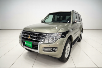 三菱 帕杰罗(进口) 2016款 3.0L 自动尊贵版 国V