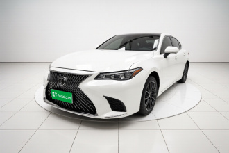 丰田 亚洲龙 2019款 2.0L XLE尊享版 国VI