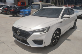 名爵 MG6 2021款 1.5T 自动领潮版