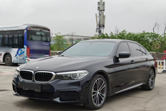 宝马5系 2019款 改款 530Li 领先型 M运动套装