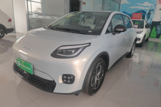 埃安 AION UT 2025款 330星耀版