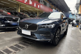 沃尔沃XC60 2022款 B5 四驱智逸豪华版