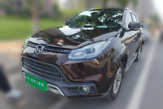 江铃 驭胜S350 2016款 2.0T 自动两驱汽油超豪华版7座