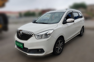 海马V70 2016款 1.5T 自动适·畅型 6座