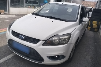 福特 福克斯 2013款 两厢经典 1.8L 手动基本型