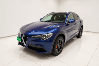 阿尔法·罗密欧 Stelvio斯坦维 2021款 2.0T 280HP 豪华版