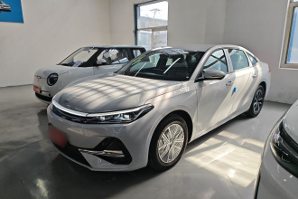 吉利银河 银河A7 2025款 EM-i 70km 豪享版