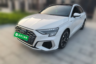 奥迪A3 2022款 A3L Limousine 35 TFSI 时尚运动型