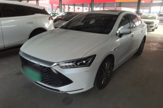 比亚迪 秦PLUS 2021款 DM-i 55KM 旗舰型