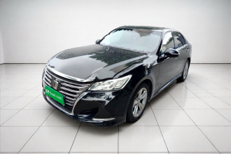 丰田 皇冠 2015款 2.0T 时尚版