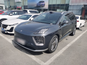 昊铂HL 2025款 700 Ultra六座四驱激光雷达版