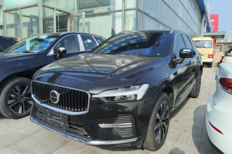 沃尔沃XC60 2024款 B5 四驱智远豪华版