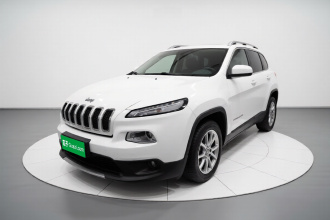 Jeep 自由光 2017款 2.0L 优越版