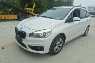 宝马2系多功能旅行车 2015款 218i 领先型