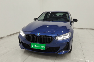 宝马1系 2021款 改款 125i M运动曜夜版