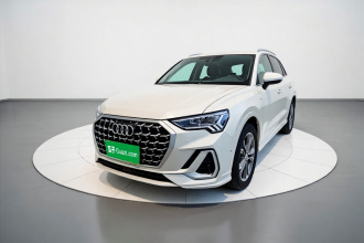 奥迪Q3 2024款 40 TFSI 时尚动感型
